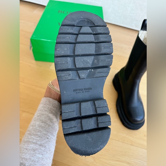 Bottega Veneta Shearling Lug Sole Boots - Picture 3 of 8